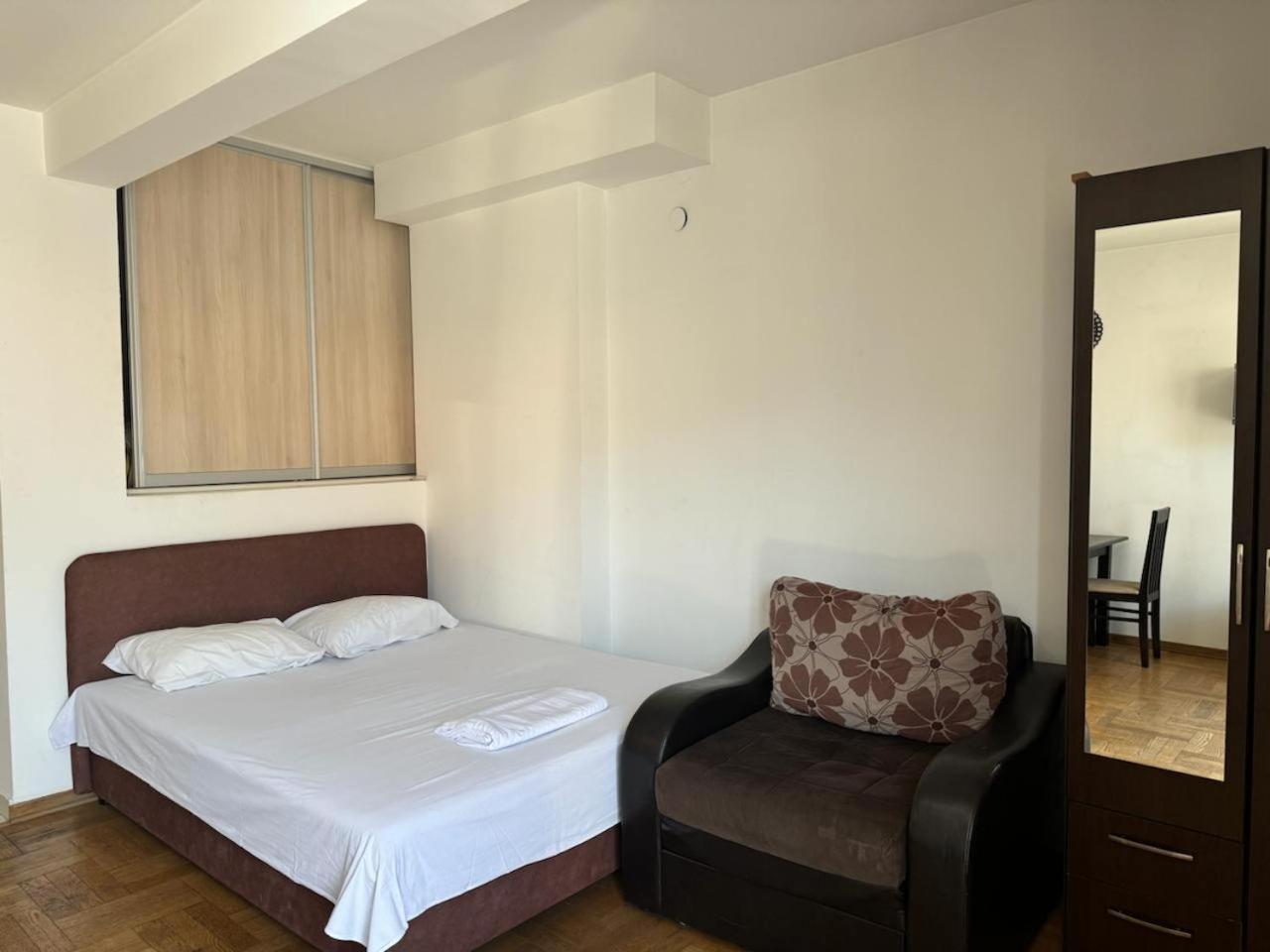 Apartments Montreal Budva Rom bilde