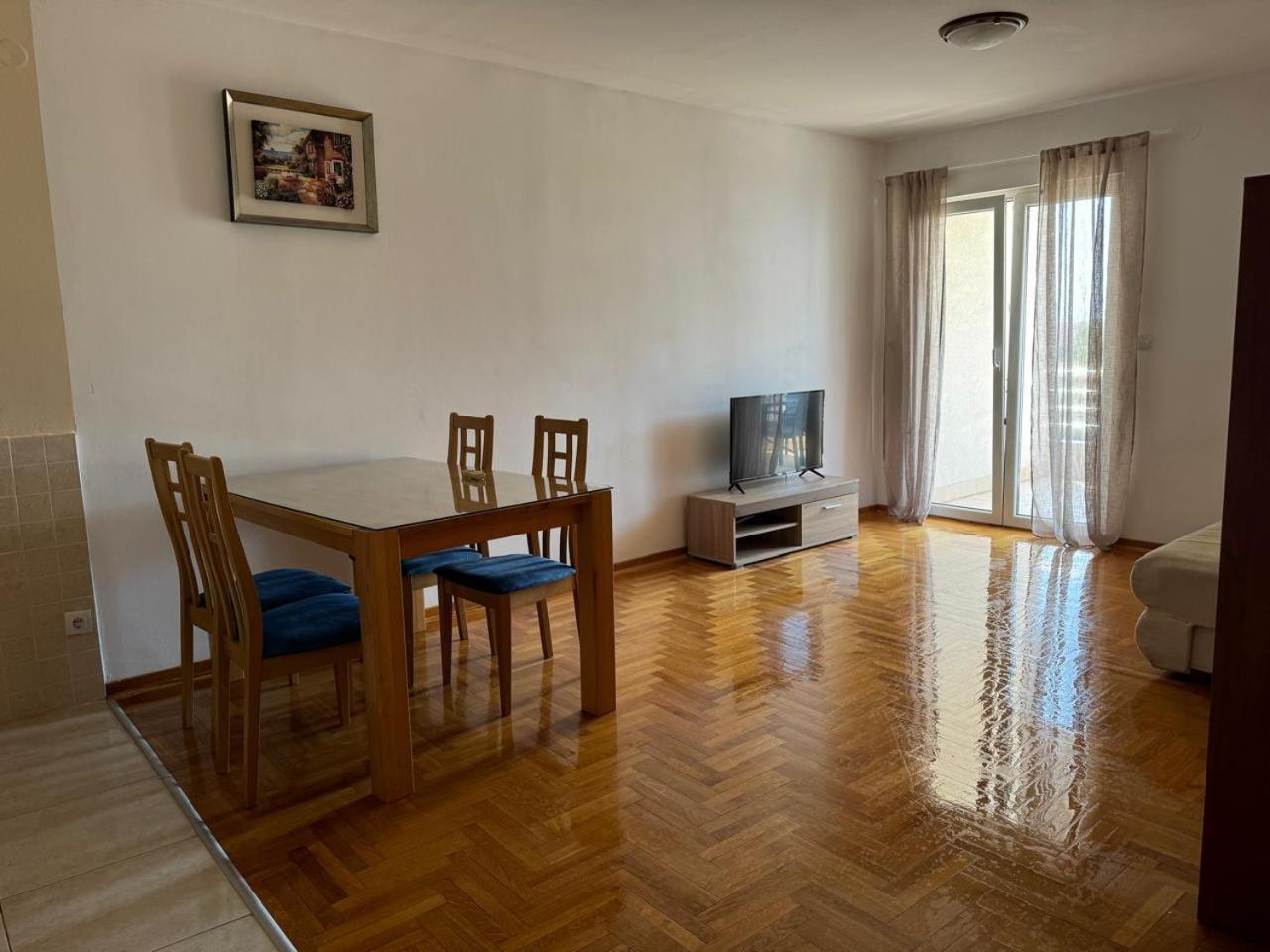 Apartments Montreal Budva Rom bilde